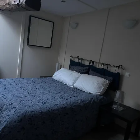 Kapselhotel Le Phoenix Linars