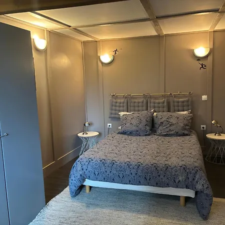 Kapselhotel Le Phoenix