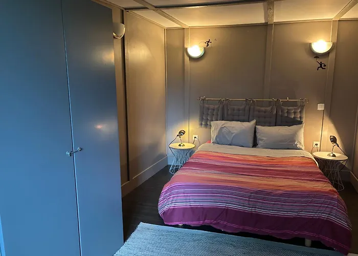 Kapselhotel Le Phoenix *